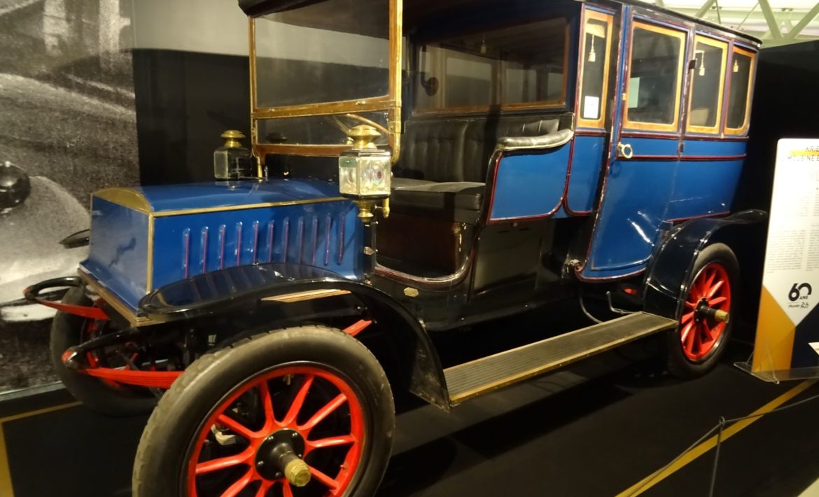 limousine Krieger raconte histoire des premiers vehicules electriques